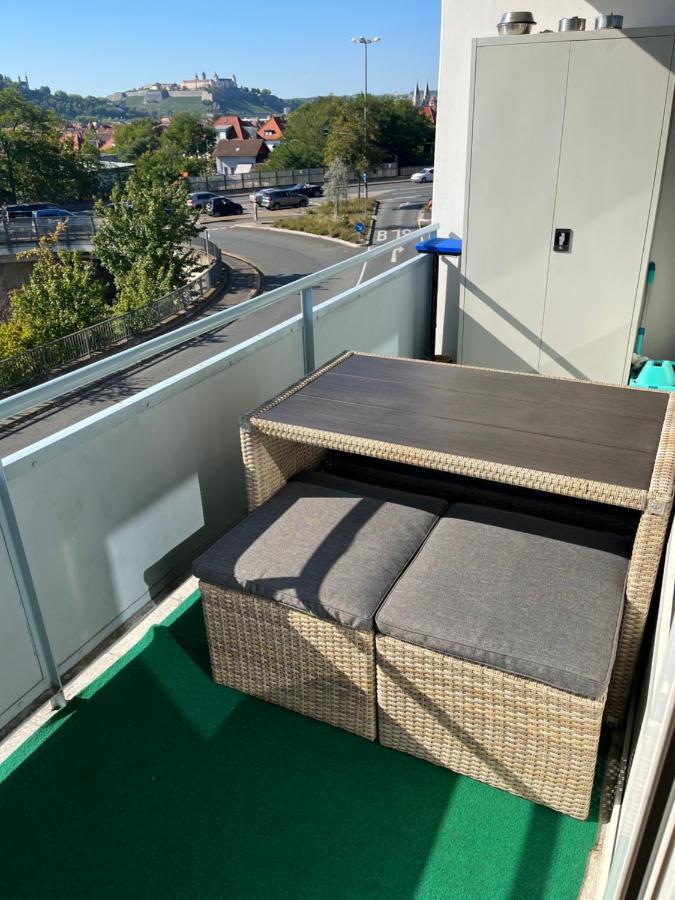 Schoenes Apartment Mit Festungsblick - Free Parking - Würzburg Eksteriør bilde