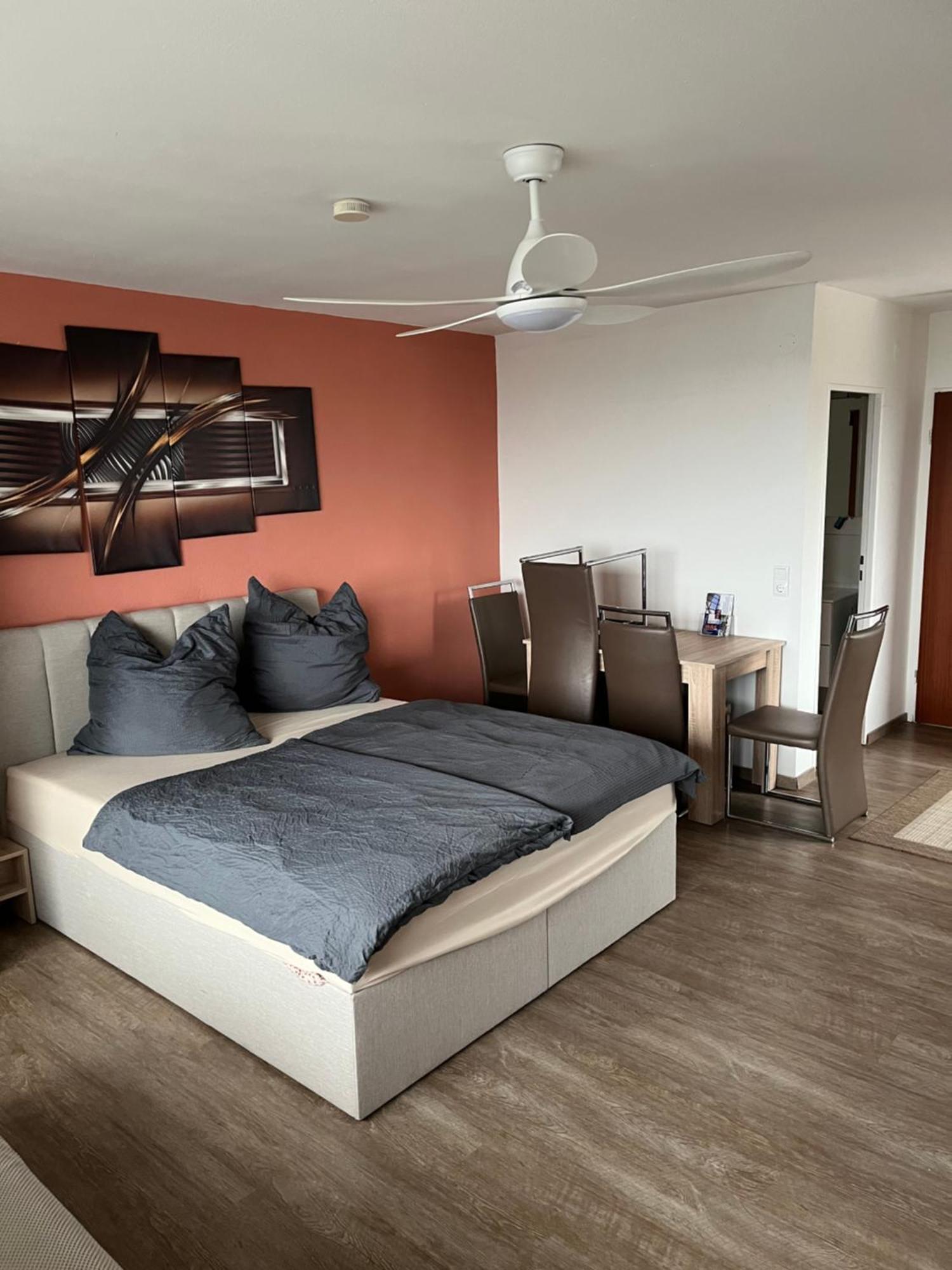 Schoenes Apartment Mit Festungsblick - Free Parking - Würzburg Eksteriør bilde